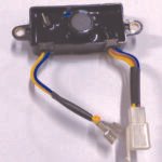 Aggregátor feszültségszabályzó feszültség szabályzó fesszabályzó AVR 2-3 kW 250 V 90-Fokos 32-99008